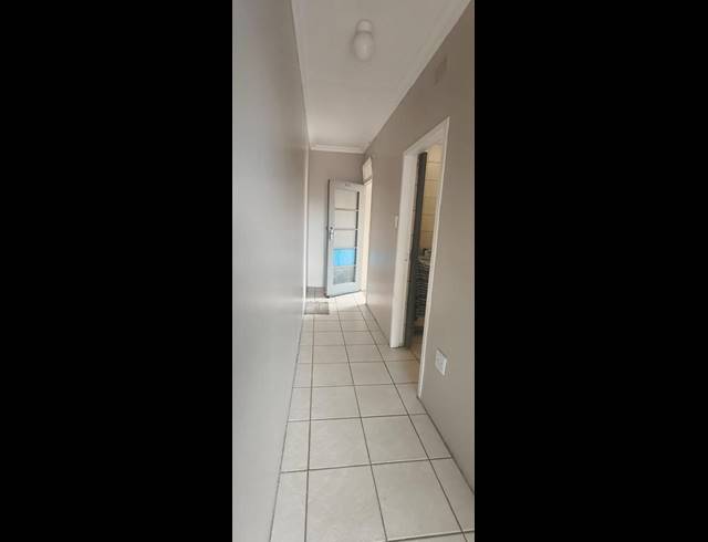 1 BEDROOM APARTMENT FOR SALE IN PRETORIA GARDENS